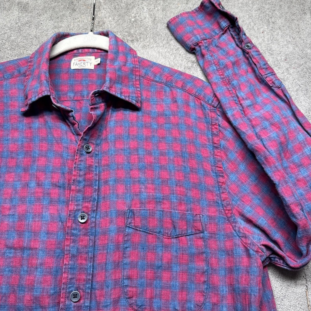 Faherty linen button up shirt red blue checked long sleeve casual mens medium